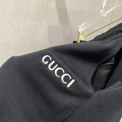Gucci shorts — 4