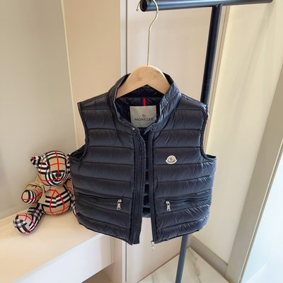 Moncler Enfant Gui Down Gilet — 6