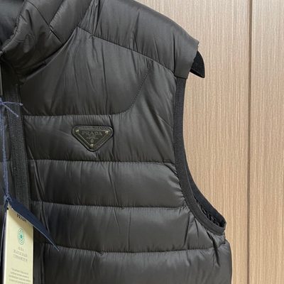 Prada Re-Nylon black puffer vest — 7