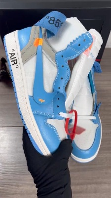 Nike Air Jordan 1 Retro High Off-White "UNC" sneakers — 5