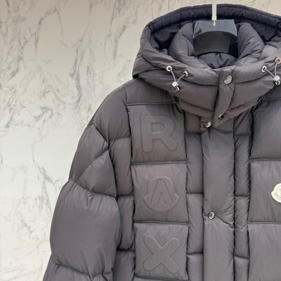 Moncler puffer jackets — 6