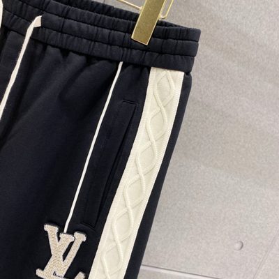 Louis Vuitton men's shorts — 4