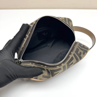 Fendi Small FF Jacquard Toiletry Case (T) — 6