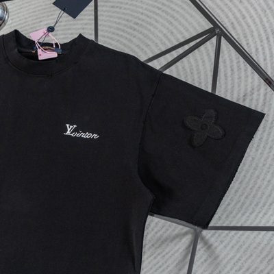 Louis Vuitton "LV Lovers" t-shirt — 3