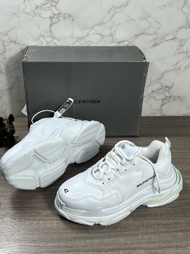 Balenciaga Triple S sneakers — 4