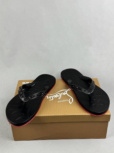 Christian Louboutin Super Loubi studded rubber flip flops in black — 4