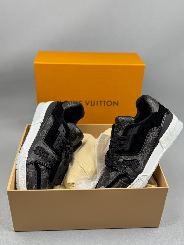 Louis Vuitton LV Trainer Sneakers in Black Monogram