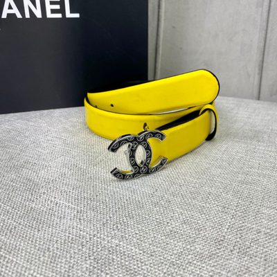 Chanel yellow leather belt features a distinctive black-filled interlocking CC logo buckle — 7