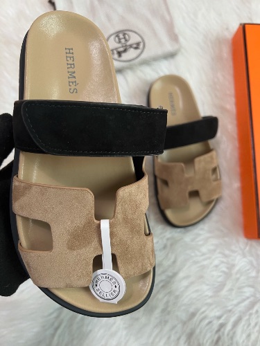 Hermès Chypre sandals — 3