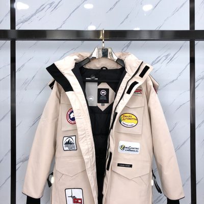 Canada Goose Expedition Parka — 6