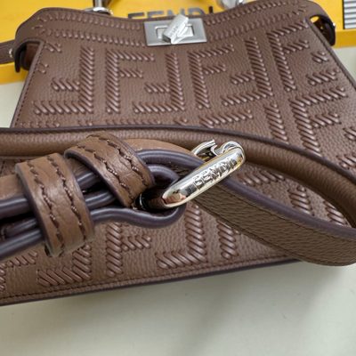 Fendi Peekaboo ISeeU bag (T) — 6