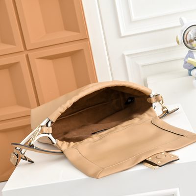 Fendi Mamma Baguette bag (T) — 9