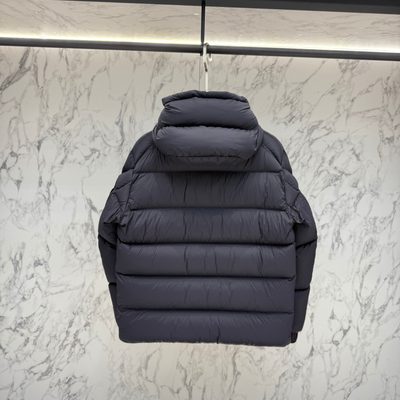 Moncler Maya 70 Hooded Short Down Jacket — 3