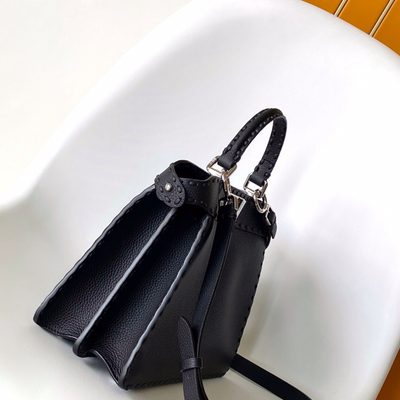 Fendi Peekaboo ISeeU bag (T) — 3