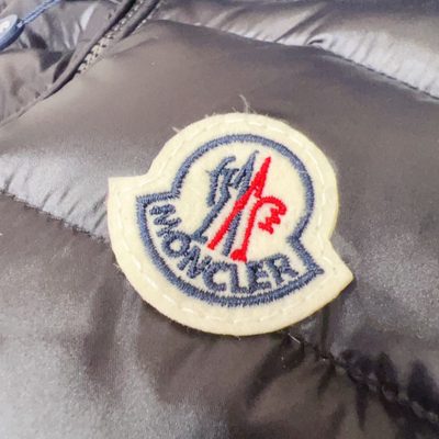 Moncler children's/junior hooded down gilet (vest) — 8