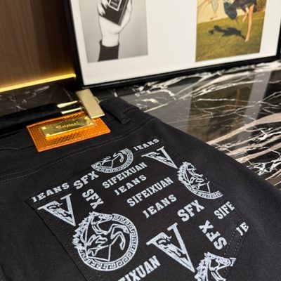 Louis Vuitton pants — 9