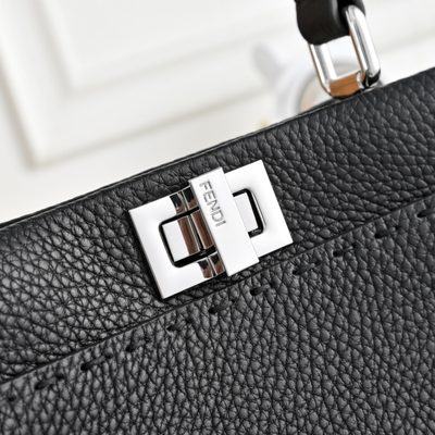 Fendi Peekaboo ISeeU bag (T) — 6