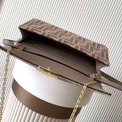 Fendi Baguette Wallet on Chain (T) — 5