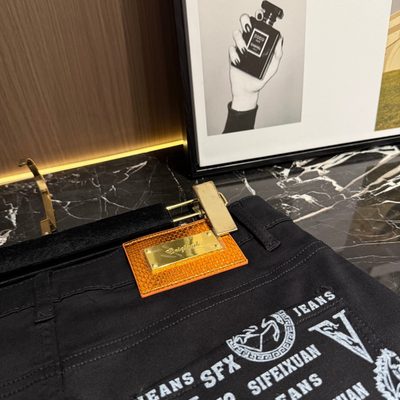Louis Vuitton pants — 10