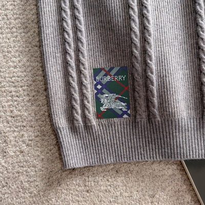 Burberry long-sleeved cable-knit polo sweater — 6