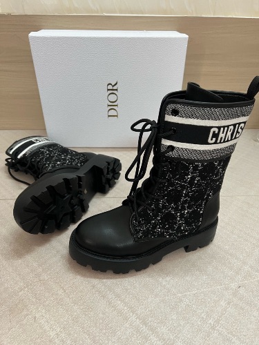 Dior D-Major ankle boots