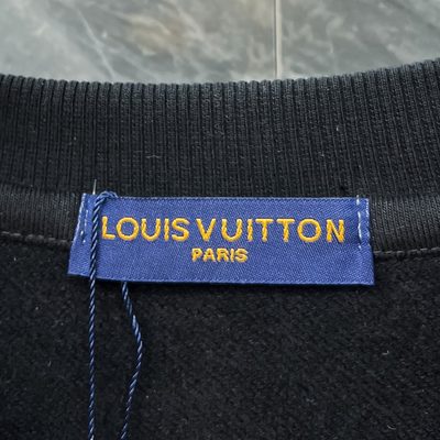 LV crewneck sweatshirt — 7