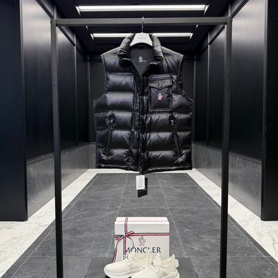 Moncler Grenoble Uychi Packable Down Gilet — 3