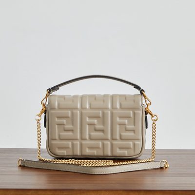 Fendi Baguette bag (T) — 3