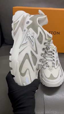 Louis Vuitton Tatic trainers — 5