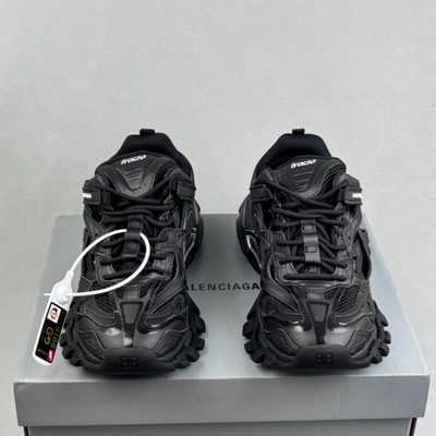 Balenciaga Track.2 sneakers in black — 3
