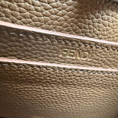 Fendi Peekaboo ISeeU bag (T) — 8