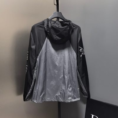 Arc'teryx Norvan Windshell Hoody — 6