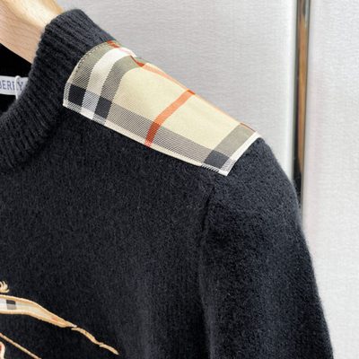 Burberry wool-cashmere crewneck sweater — 4