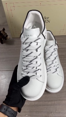 Alexander McQueen Oversized sneakers — 5