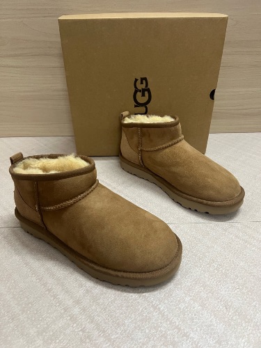 UGG Classic Ultra Mini boots — 4