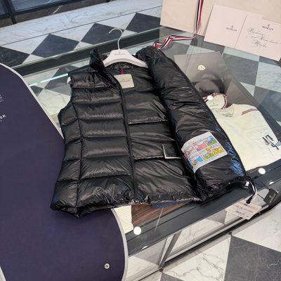 Moncler Ghany Down Gilet — 7