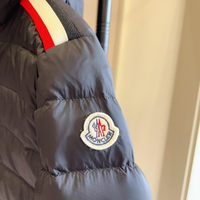 Moncler Enfant navy blue hooded puffer jacket — 3
