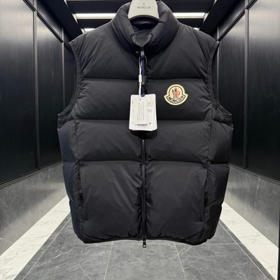Moncler Almaz Down Gilet — 4