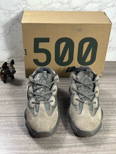 Adidas Yeezy 500 sneakers — 3