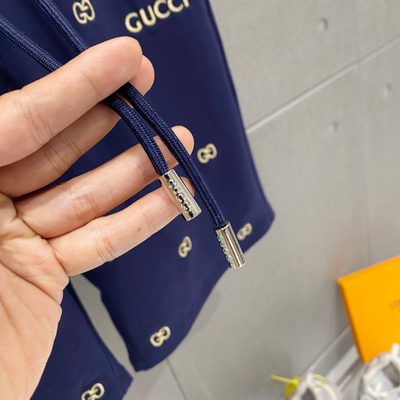 Gucci shorts — 7