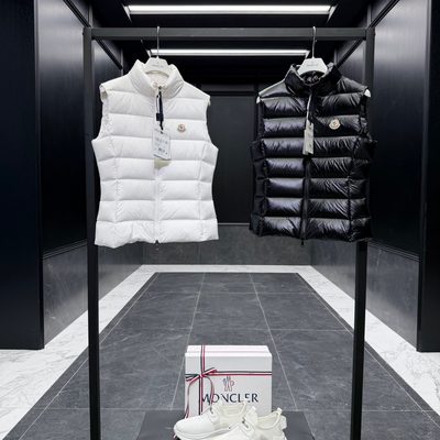 Moncler Ghany Down Gilet — 3