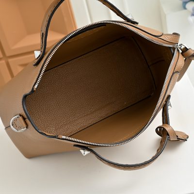 Fendi By The Way Selleria bag (T) — 9