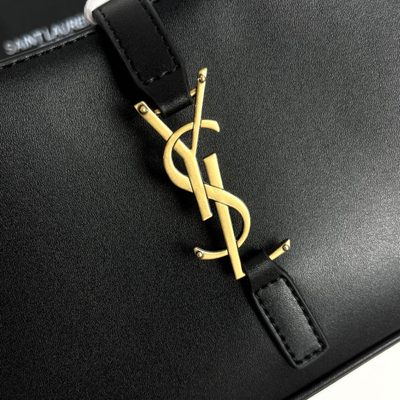 Saint Laurent Le 5 À 7 Shoulder — 7