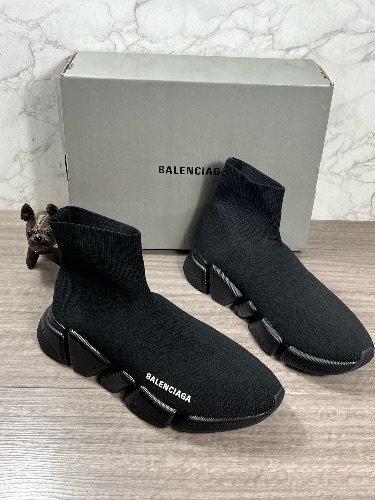 Balenciaga Speed 2.0 Sneakers