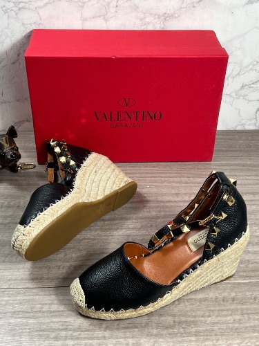 Valentino Garavani Rockstud Double leather wedge espadrilles