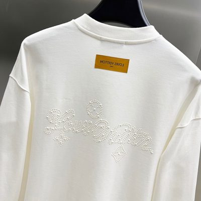 LV crewneck sweatshirt — 9