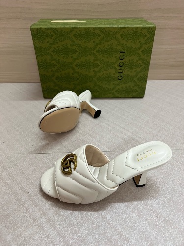 Gucci GG Marmont heeled