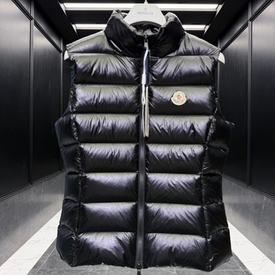 Moncler Black Ghany Down Gilet — 4