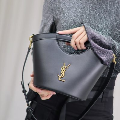 Saint Laurent Mini Celia leather tote bag — 3