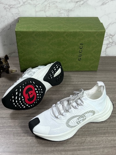 Gucci Run sneakers
